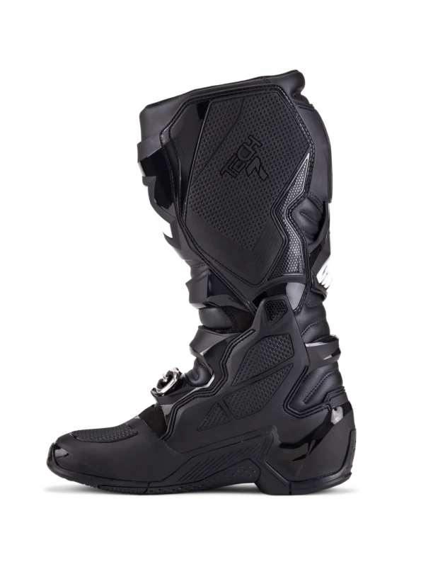 2012025-10-Black-D2-T7-MX-Boots